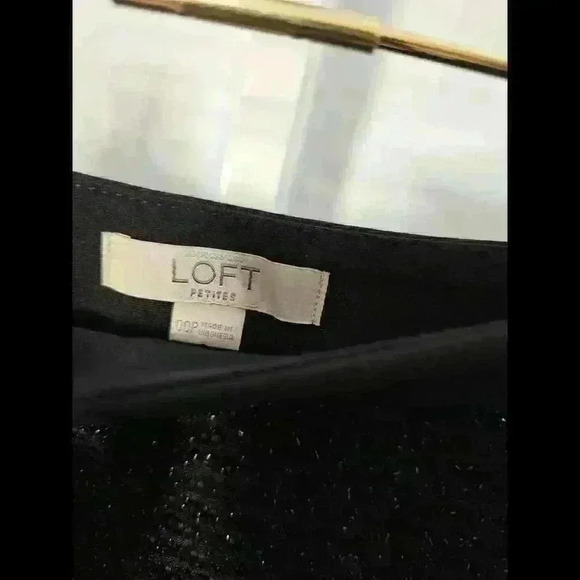 Loft petites 00P sparkly black mini skirt - Picture 2 of 3